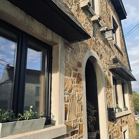 ゲストハウス La Grainerie